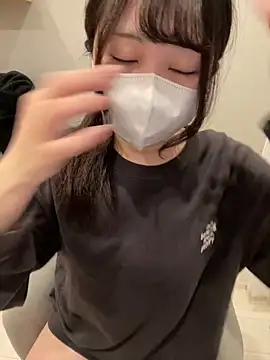 mina 0207 online show from March 5, 9:11 pm