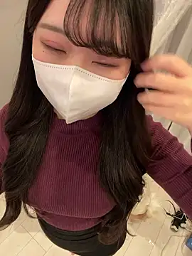 mina 0207 online show from February 7, 9:45 pm