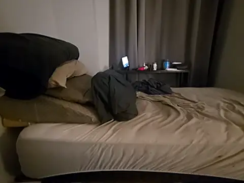 Hackensackneil online show from March 16, 2:30 am