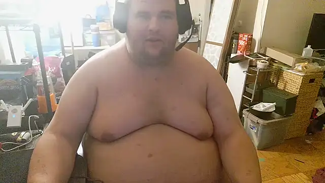 Snapshot of Hackensackneil chatting on January 5, 12:52 am Hackensackneil online show from January 5, 12:52 am