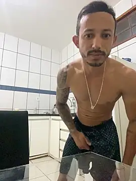 Snapshot of M1chup chatting on September 25, 9:48 am M1chup online show from September 25, 9:48 am