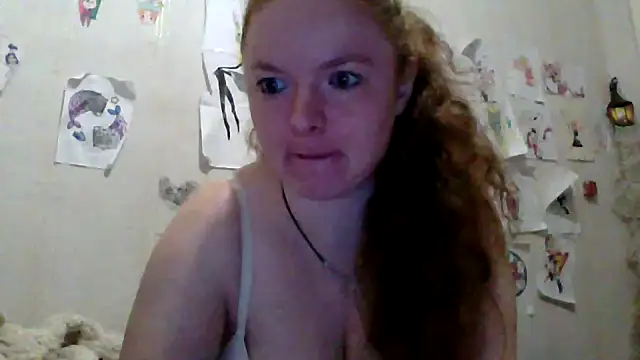 Rae Jeannie online show from March 18, 3:42 am