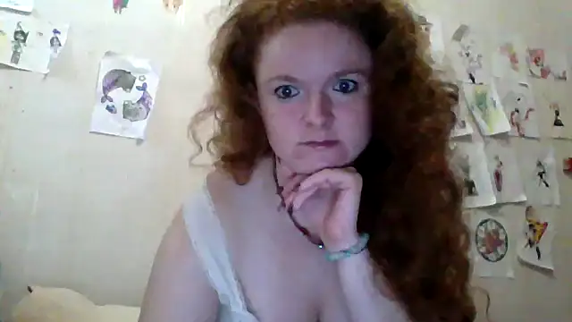 Snapshot of Rae_Jeannie chatting on November 13, 7:45 am Rae Jeannie online show from November 13, 7:45 am