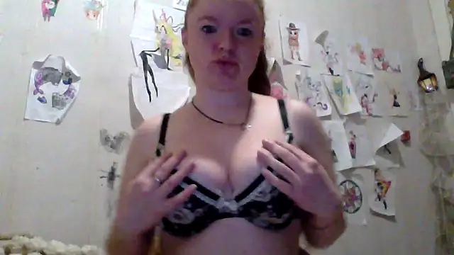 Rae Jeannie online show from April 11, 2:52 am