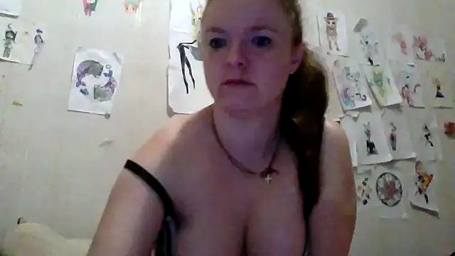 Snapshot of Rae_Jeannie chatting on December 3, 4:13 am Rae Jeannie online show from December 3, 4:13 am