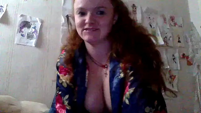 Snapshot of Rae_Jeannie chatting on November 15, 9:13 am Rae Jeannie online show from November 15, 9:13 am