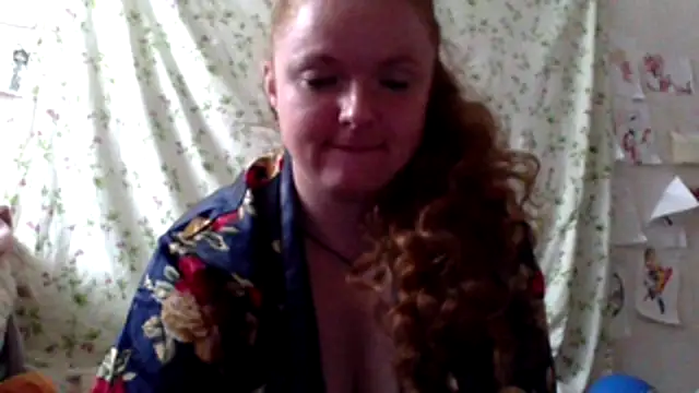 Snapshot of Rae_Jeannie chatting on June 4, 7:13 am Rae Jeannie online show from June 4, 7:13 am