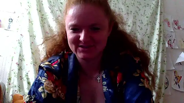 Snapshot of Rae_Jeannie chatting on June 12, 7:39 am Rae Jeannie online show from June 12, 7:39 am