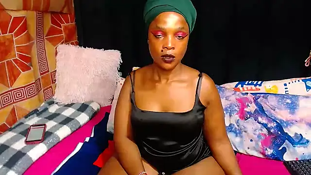 Snapshot of Thickbootykim chatting on June 6, 7:30 pm Thickbootykim online show from June 6, 7:30 pm