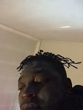 Snapshot of Redfucks333 chatting on September 12, 5:07 am Redfucks333 online show from September 12, 5:07 am