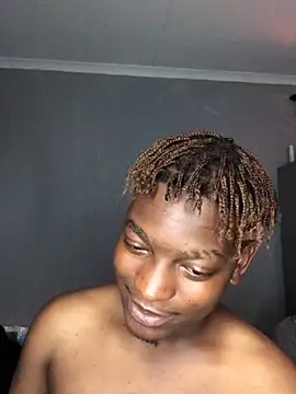 Redfucks333 online show from March 5, 8:05 pm