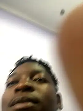 Snapshot of Redfucks333 chatting on November 22, 11:09 am Redfucks333 online show from November 22, 11:09 am