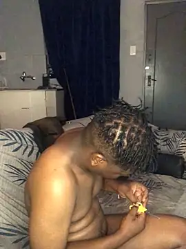 Redfucks333 online show from April 5, 8:15 pm