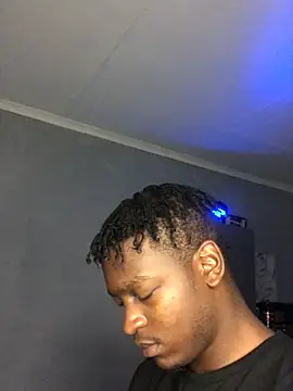 Redfucks333 online show from April 12, 7:39 pm