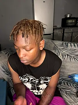 Redfucks333 online show from January 8, 9:54 pm