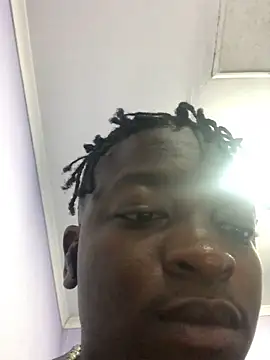 Snapshot of Redfucks333 chatting on December 2, 2:19 pm Redfucks333 online show from December 2, 2:19 pm