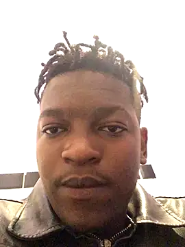 Snapshot of Redfucks333 chatting on November 21, 2:27 pm Redfucks333 online show from November 21, 2:27 pm