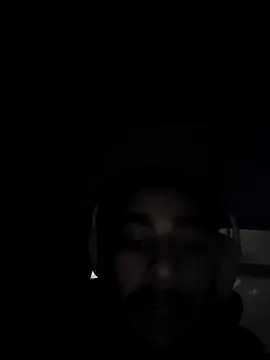 Snapshot of Levi_Latino chatting on February 5, 9:29 pm Levi Latino online show from February 5, 9:29 pm