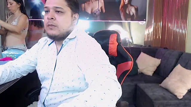 Snapshot of narendra_dayaramm chatting on November 8, 12:31 pm narendra dayaramm online show from November 8, 12:31 pm