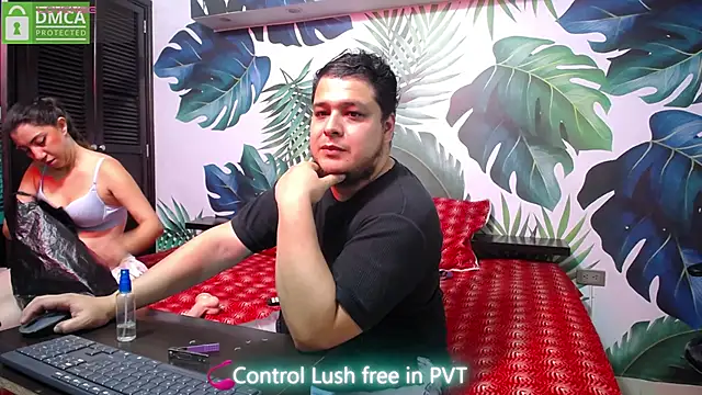 Snapshot of narendra_dayaramm chatting on March 11, 7:03 pm narendra dayaramm online show from March 11, 7:03 pm