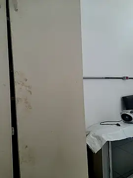 Snapshot of tesaodaweb chatting on January 18, 2:53 pm tesaodaweb online show from January 18, 2:53 pm