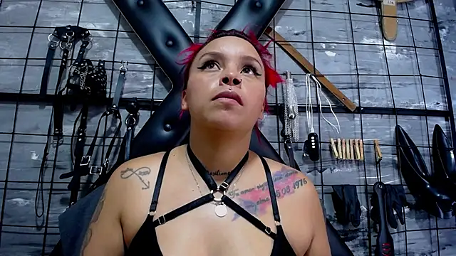 Alana Roth online show from December 15, 7:20 pm