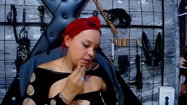 Alana Roth online show from March 28, 7:48 pm