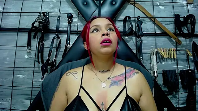 Alana Roth online show from January 14, 7:17 pm