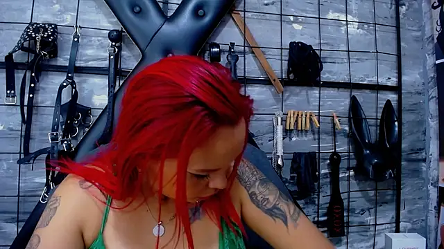 Alana Roth online show from March 31, 7:38 pm