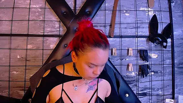 Alana Roth online show from October 31, 4:36 pm