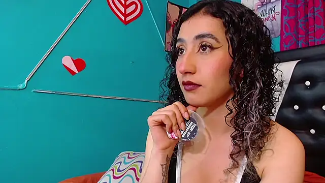 valerie mase online show from October 28, 8:08 pm