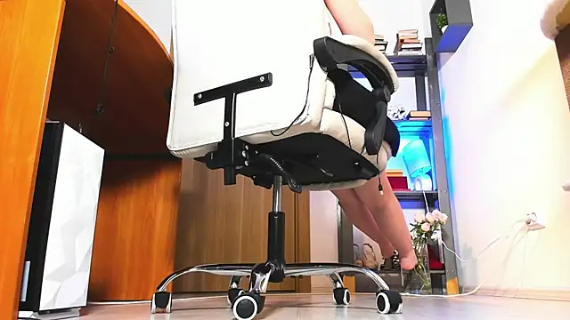 worship vika online show from January 15, 11:57 am