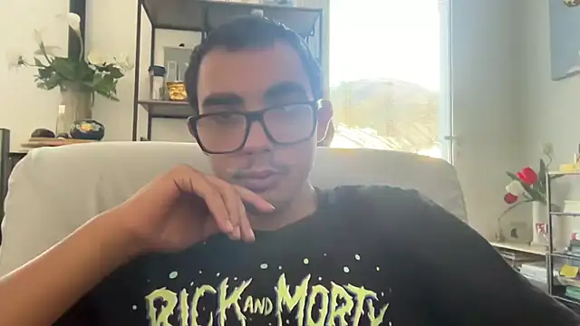 Snapshot of mauri200 chatting on September 29, 10:11 am mauri200 online show from September 29, 10:11 am