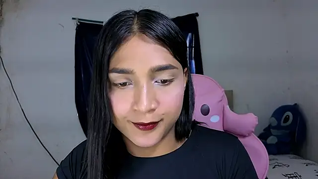 Snapshot of Miss_noah18 chatting on September 9, 8:18 pm Miss noah18 online show from September 9, 8:18 pm