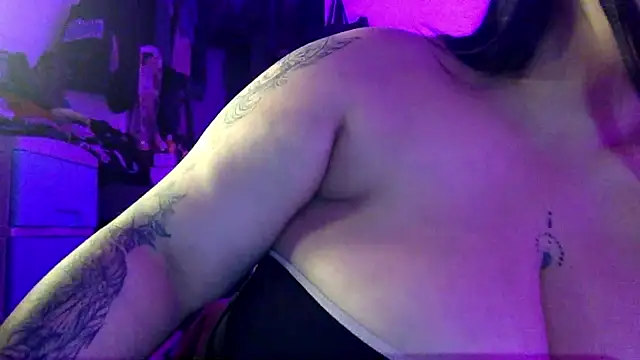 violeta candyy  online show from January 17, 10:19 am