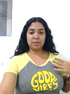 Brendabluee online show from January 31, 1:43 am