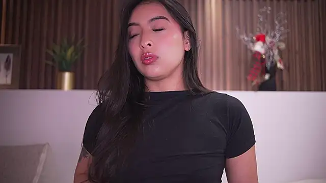 Snapshot of Camila_dupont chatting on January 6, 6:34 pm Camila dupont online show from January 6, 6:34 pm