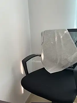 lunagonzales lima 2007 online show from February 20, 7:41 pm