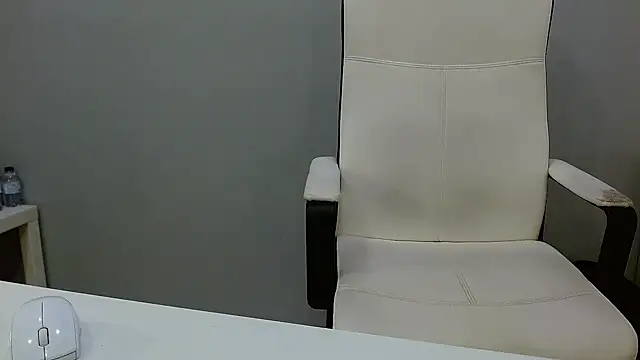 Betty2u online show from September 19, 6:39 am