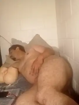 k1oudE online show from February 19, 5:54 pm