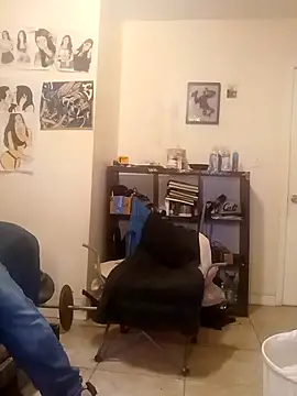 k1oudE online show from December 18, 3:11 am