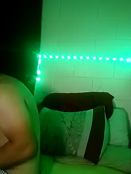 k1oudE online show from March 16, 6:39 am