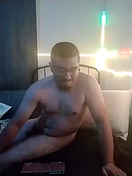 k1oudE online show from April 3, 10:49 pm