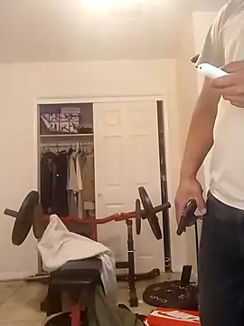 k1oudE online show from March 5, 5:15 am