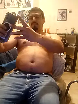 k1oudE online show from November 15, 4:49 am