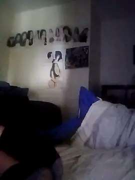 k1oudE online show from November 16, 5:06 pm