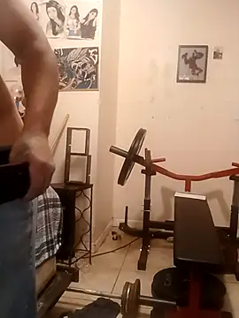 k1oudE online show from February 6, 5:14 am