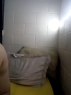 k1oudE online show from March 10, 8:18 am