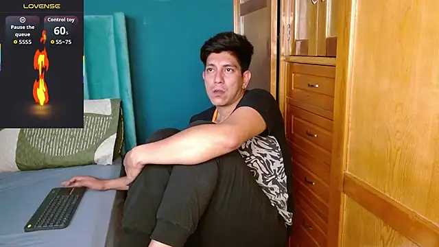 Noah-cock online show from December 1, 5:03 pm