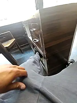 Snapshot of pyasevickybabu563 chatting on March 5, 5:18 am pyasevickybabu563 online show from March 5, 5:18 am